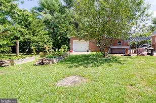 109 Sussex St, Fredericksburg, VA 22405 - Photo 7