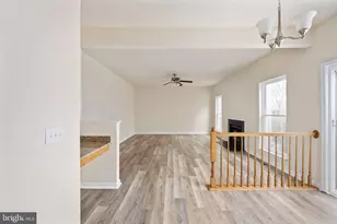 8 Newport Ct, Stafford, VA 22554 - Photo 17