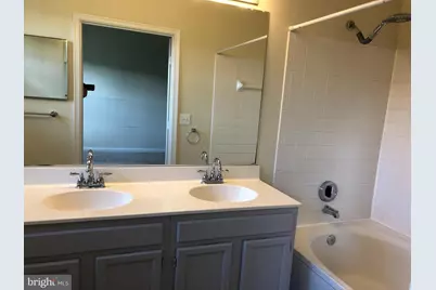 203 Knollwood Court, Stafford, VA 22554 - Photo 7