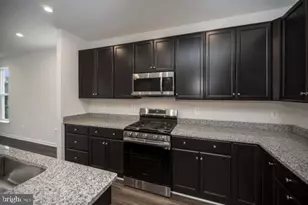 225 Aspen Rd, Stafford, VA 22554 - Photo 3