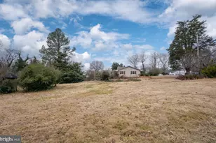 742 White Oak Rd, Fredericksburg, VA 22405 - Photo 9