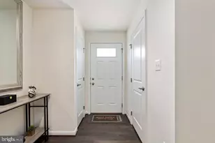 210 Streamview Dr, Fredericksburg, VA 22405 - Photo 5