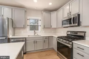 116 Waypointe Ct, Fredericksburg, VA 22406 - Photo 13