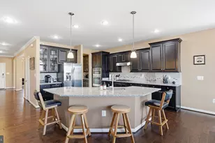 531 Apricot St, Stafford, VA 22554 - Photo 3