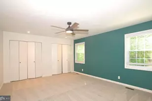 312 Surry Ln, Stafford, VA 22556 - Photo 9