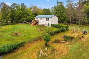 621 Holly Corner Rd, Fredericksburg, VA 22406 - Photo 33