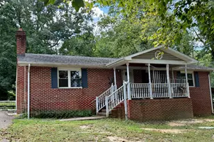 19 Perkins Ln, Stafford, VA 22554 - Photo 1