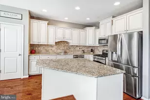 346 Woodstream Blvd, Stafford, VA 22556 - Photo 5