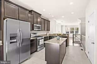 400 Woodstream Cir, Stafford, VA 22556 - Photo 13