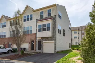 400 Woodstream Cir, Stafford, VA 22556 - Photo 3