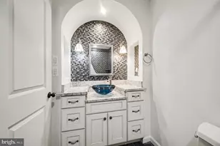 1205 Holly St, Fredericksburg, VA 22405 - Photo 11