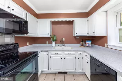 211 Sleepy Hollow Trail, Fredericksburg, VA 22405 - Photo 7