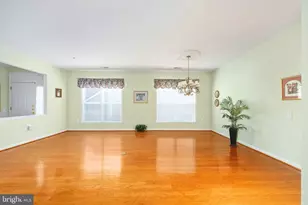 28 Castlewood Dr, Fredericksburg, VA 22406 - Photo 3