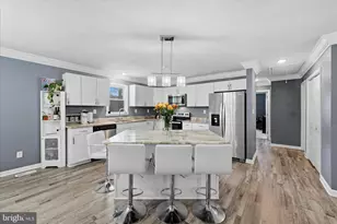 911 Walnut Dr, Fredericksburg, VA 22405 - Photo 17