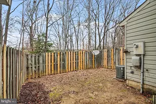 211 Wind Ridge Dr, Stafford, VA 22554 - Photo 25