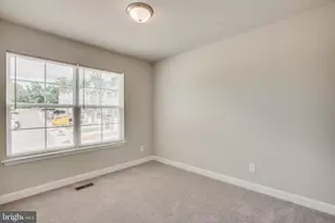 30 Andrews Pl, Fredericksburg, VA 22405 - Photo 13