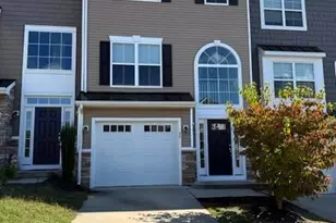 30 Andrews Pl, Fredericksburg, VA 22405 - Photo 1