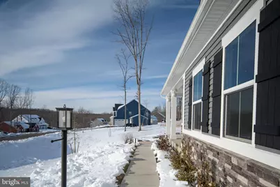 112 Lake Bluff Court, Fredericksburg, VA 22406 - Photo 9