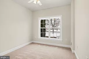 257 Long Point Dr, Fredericksburg, VA 22406 - Photo 17