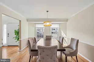 8 Wendover Ct, Stafford, VA 22554 - Photo 9