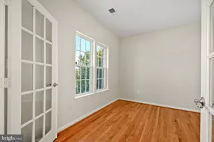 20 Manorwood Dr, Fredericksburg, VA 22406 - Photo 5