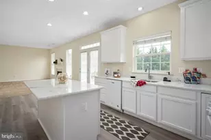 6 Riggs Rd, Fredericksburg, VA 22405 - Photo 13