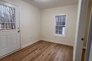 2073 Warrenton Rd, Fredericksburg, VA 22406 - Photo 9