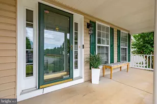 62 Chadwick Dr, Stafford, VA 22556 - Photo 1