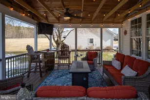 24 Gibson Dr, Fredericksburg, VA 22406 - Photo 83