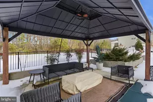 40 Edgewater Dr, Fredericksburg, VA 22406 - Photo 81