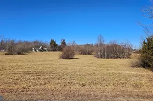 64 Bridlewood Ln, Fredericksburg, VA 22406 - Photo 1