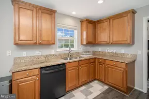 33 Summerfield Ln, Fredericksburg, VA 22405 - Photo 23