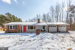 391 Holly Corner Rd, Fredericksburg, VA 22406 - Photo 1