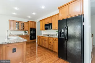 16 Dabney Ct, Fredericksburg, VA 22405 - Photo 9