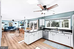 14 Baron Ct, Stafford, VA 22554 - Photo 17