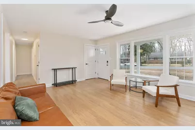 8 Patrick Henry Street, Fredericksburg, VA 22405 - Photo 5