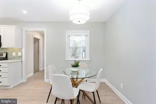 8 Patrick Henry St, Fredericksburg, VA 22405 - Photo 7