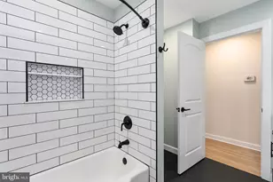 8 Patrick Henry St, Fredericksburg, VA 22405 - Photo 23