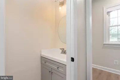 8 Patrick Henry Street, Fredericksburg, VA 22405 - Photo 27