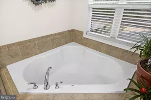 345 Long Meadow Dr, Fredericksburg, VA 22406 - Photo 37