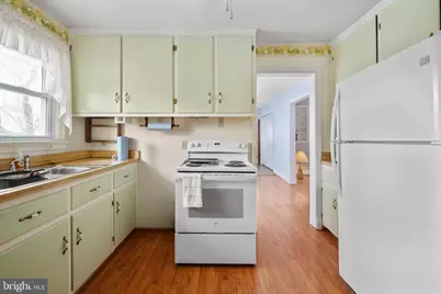 23 Wakefield Avenue, Fredericksburg, VA 22405 - Photo 7