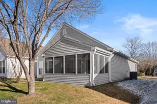 291 Bridgewater Cir, Fredericksburg, VA 22406 - Photo 23