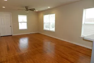 302 Claiborne Ave, Fredericksburg, VA 22405 - Photo 3