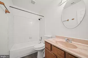 1106 Thomas Jefferson Pl, Fredericksburg, VA 22405 - Photo 15