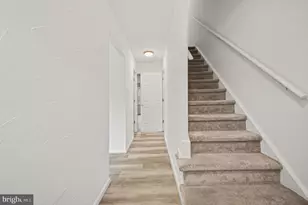 1106 Thomas Jefferson Pl, Fredericksburg, VA 22405 - Photo 5