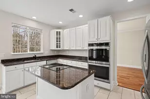 45 Twin Hill Ln, Stafford, VA 22554 - Photo 9