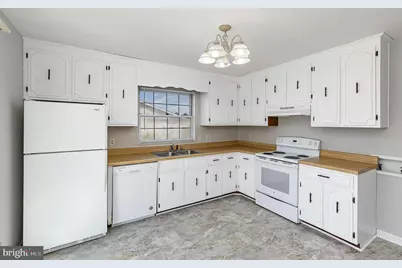 1824 Meadow Drive, Fredericksburg, VA 22405 - Photo 7