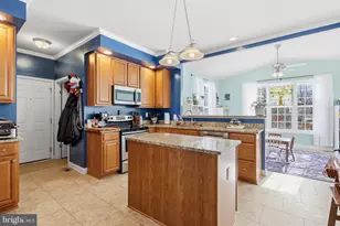 325 Phillips St, Fredericksburg, VA 22405 - Photo 9