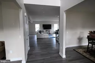 302 Pima Ct, Stafford, VA 22554 - Photo 3