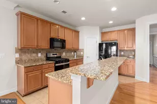 195 Castle Hill Dr, Fredericksburg, VA 22406 - Photo 5